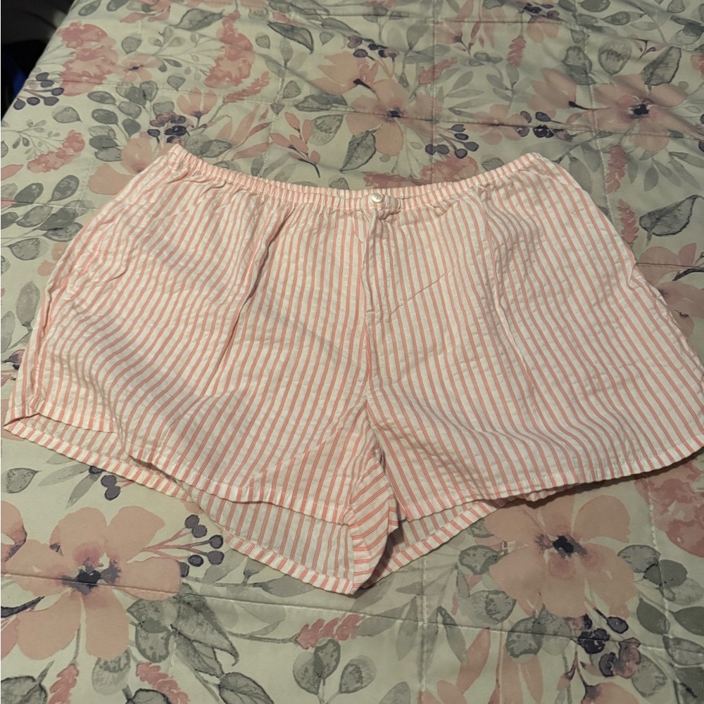 Aerie Pink Striped Women's Shorts